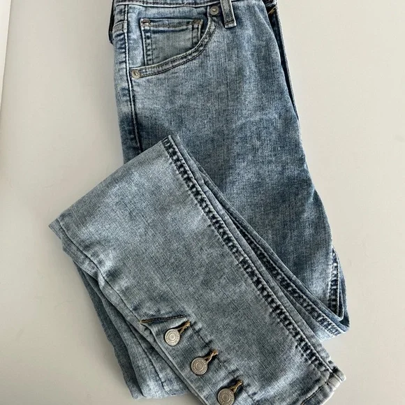 Grey Levi's Mile High Buttons Levi's Jeans Levis Mile High - Main Image